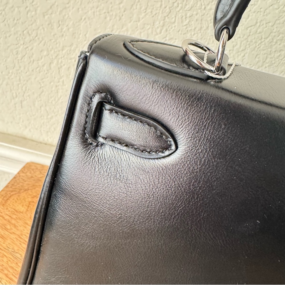 *READ LEATHER INSIDE & OUT | Black 28 Belted Smooth Leather Top Handle Bag - Picture 4 of 12
